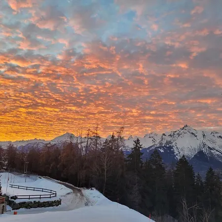 Penthouse On The Piste *