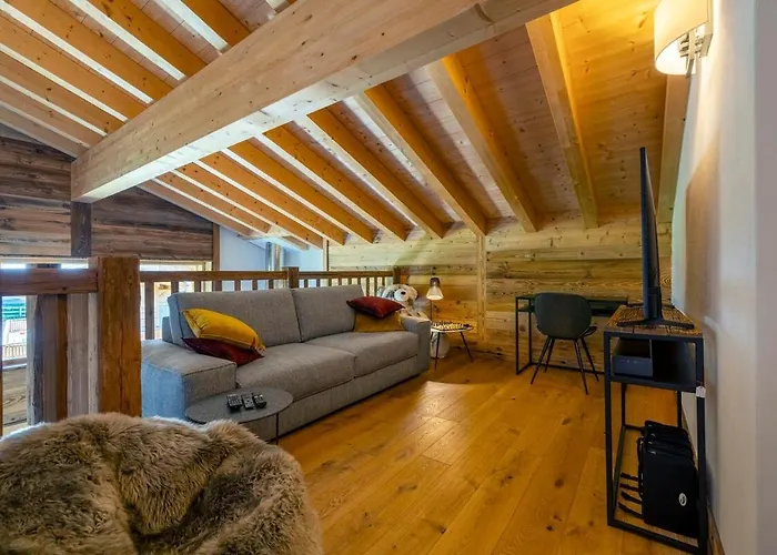 Penthouse On The Piste Apartment *